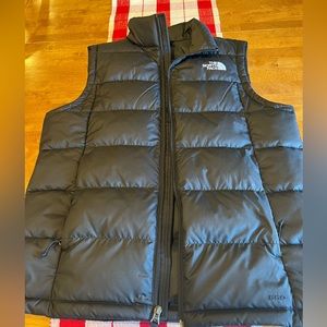 Like New North Face Down Puffer Vest!